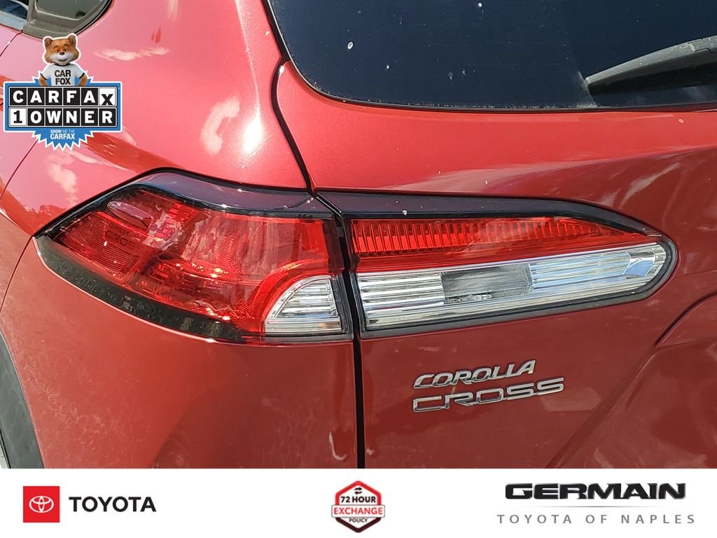 Used 2022 Red Toyota LE image 16