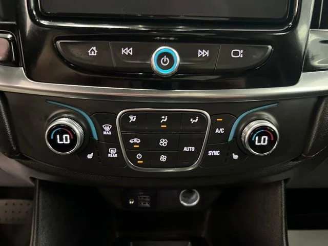 Used 2023 Gray Chevrolet RS image 30
