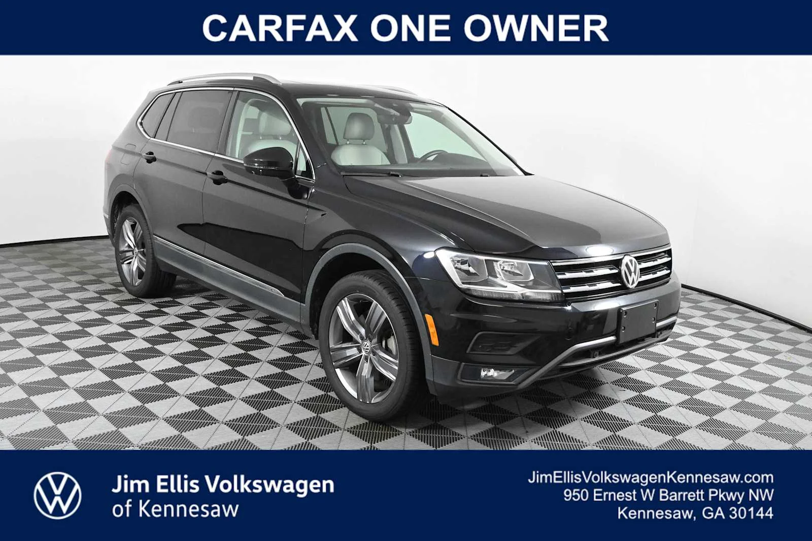 2020 Volkswagen Tiguan 2.0T SEL 4Motion's photo