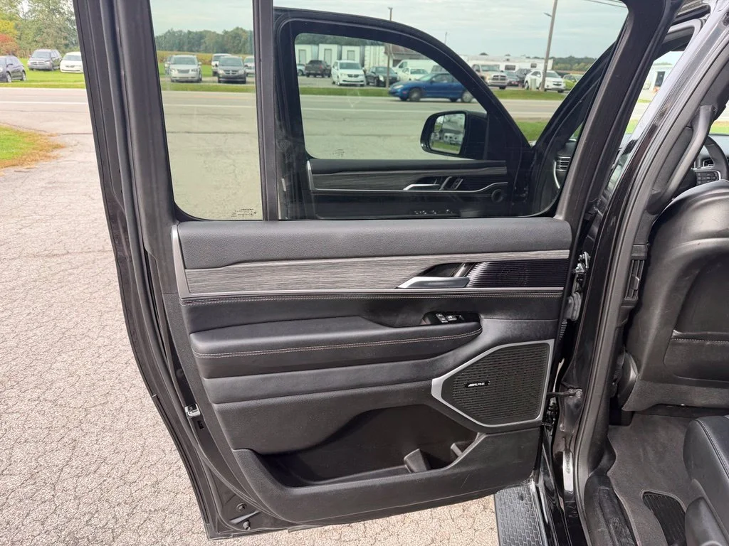 Used 2024 Black Jeep Series II image 12