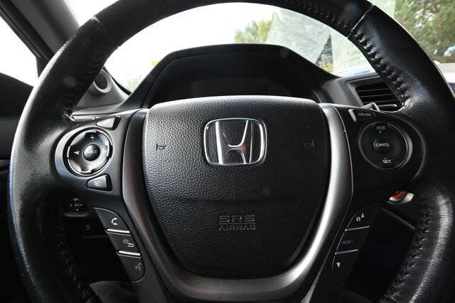 Used 2017  Honda EX-L image 16