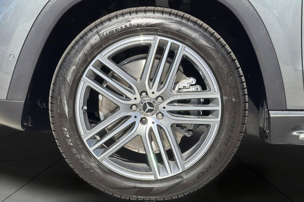 New 2026 Selenite Grey Metallic Mercedes-Benz GLS 450 4MATIC® SUV image 27