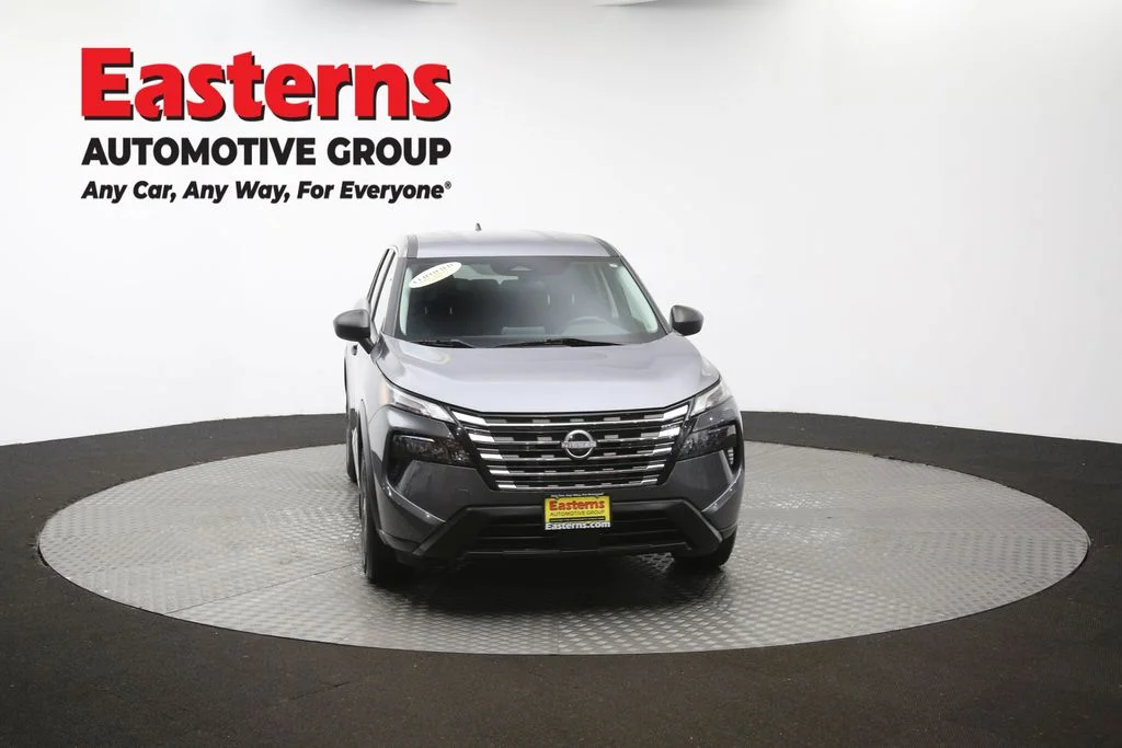 Used 2024 Gray Nissan S image 52
