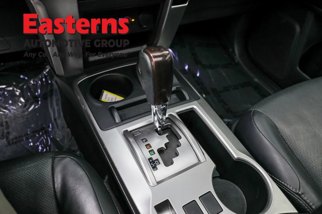 Used 2015 Gray Toyota Limited image 13