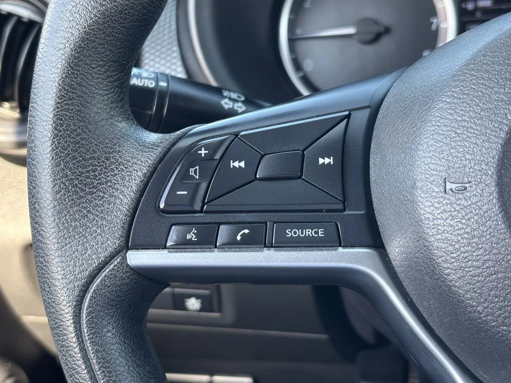Used 2020 Black Nissan S image 22