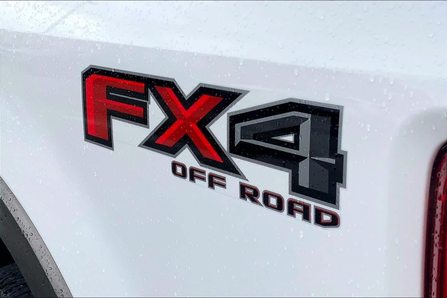 Used 2022 Star White Ford King Ranch image 28