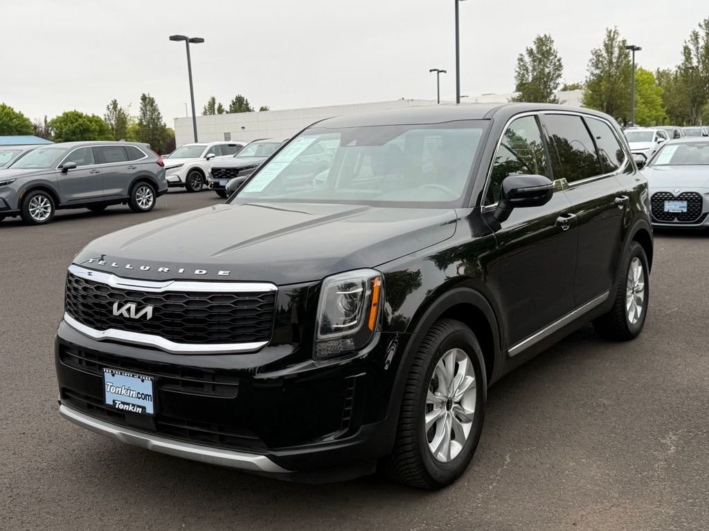 Used 2022 Ebony Black Kia LX image 4