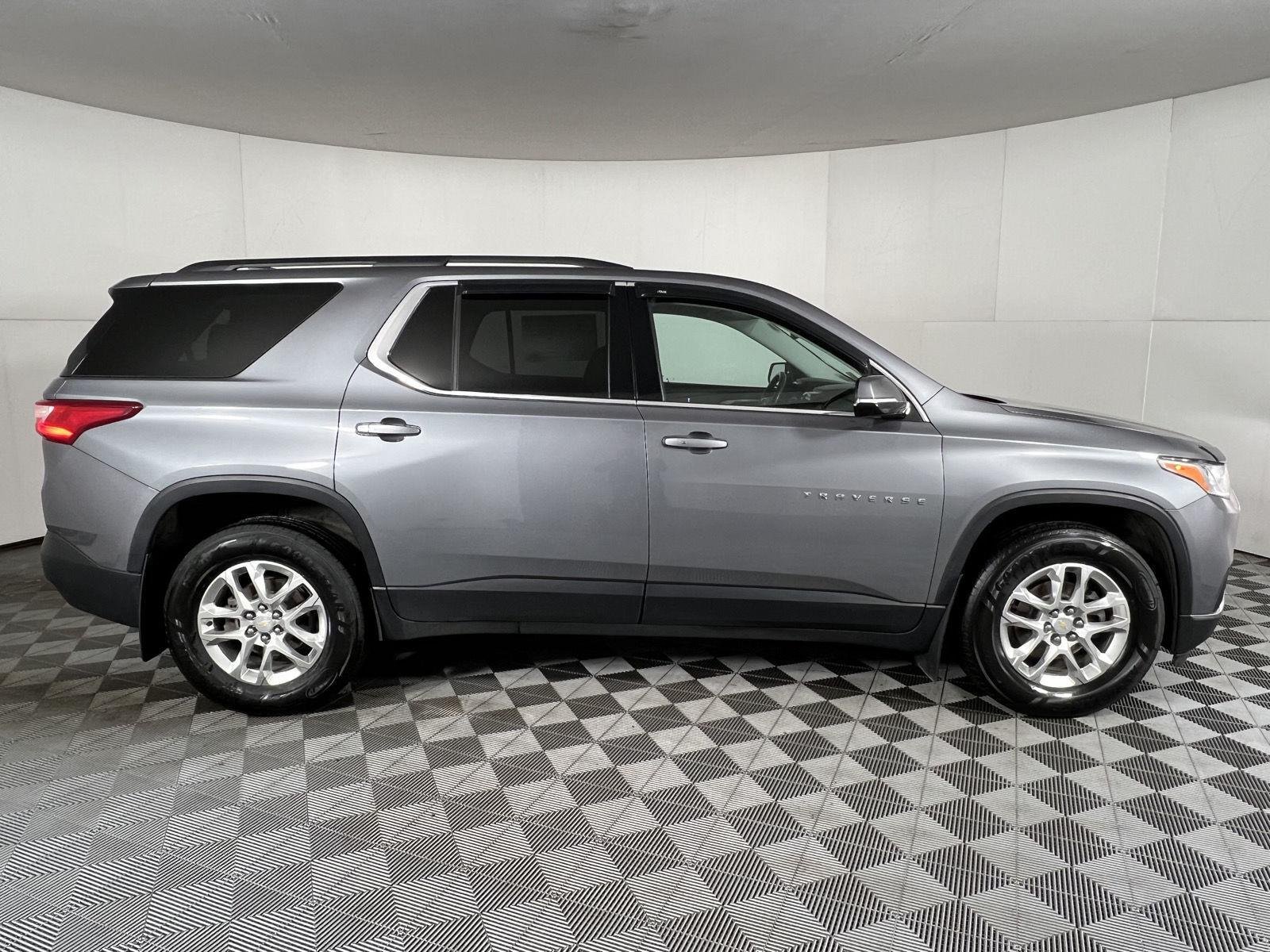 Used 2019 Satin Steel Metallic Chevrolet LT Leather image 9