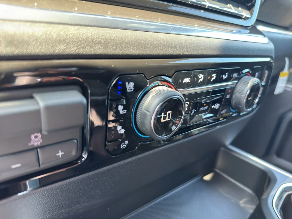 2026 Chevrolet Silverado 1500 High Country - Photo 26