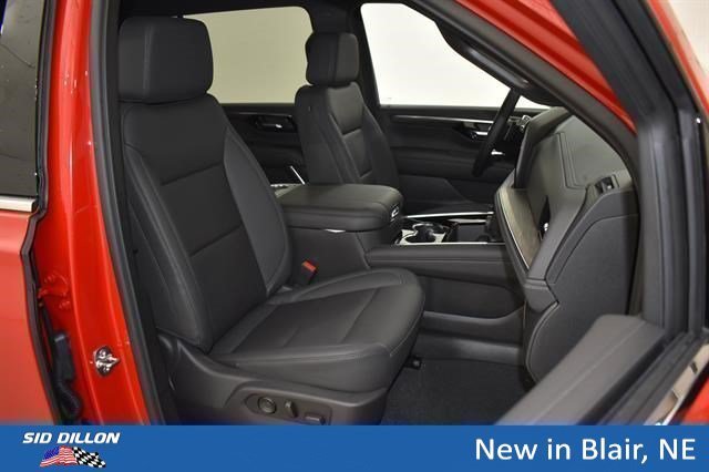 New 2026 Special Paint Chevrolet LT image 9