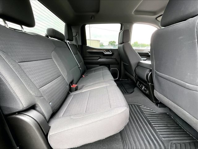 Used 2022 Summit White Chevrolet LT image 16