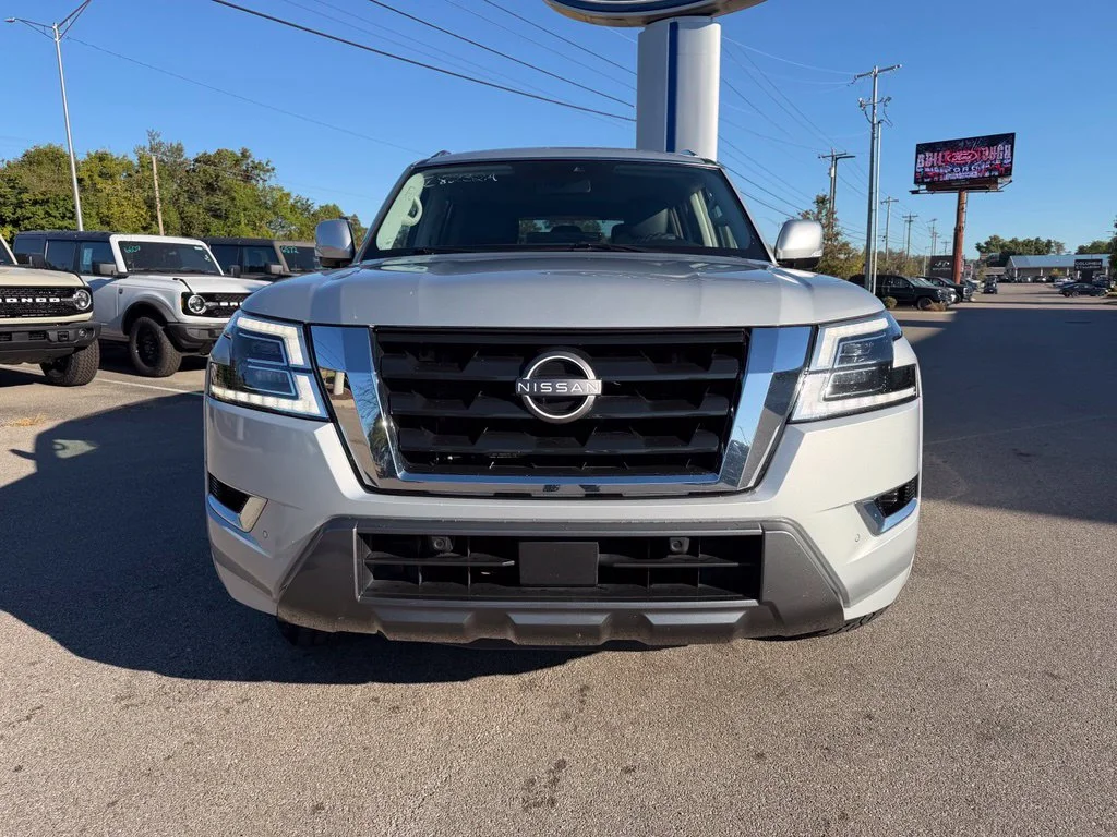 Used 2021 Silver Nissan SV image 2