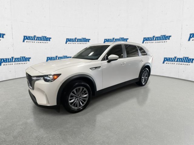 Certified Used 2026 White Mazda 3.3 Turbo Select image 5