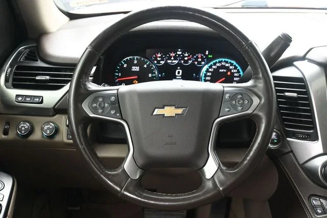 Used 2017 Red Chevrolet Premier image 25