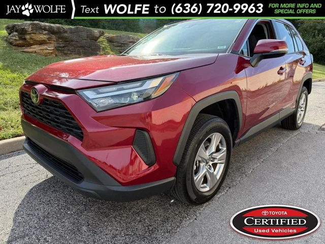 2025 Toyota RAV4 XLE