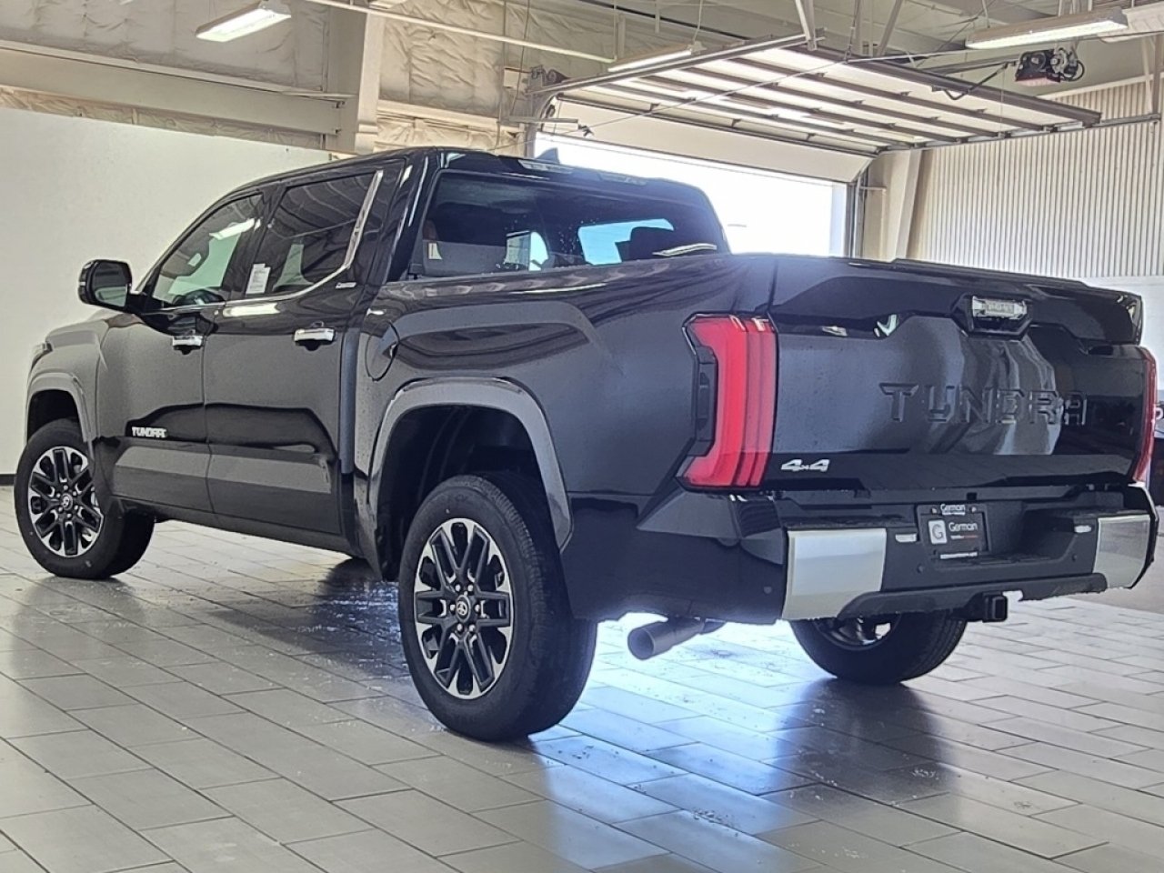 2026 Toyota Tundra Limited - Photo 14