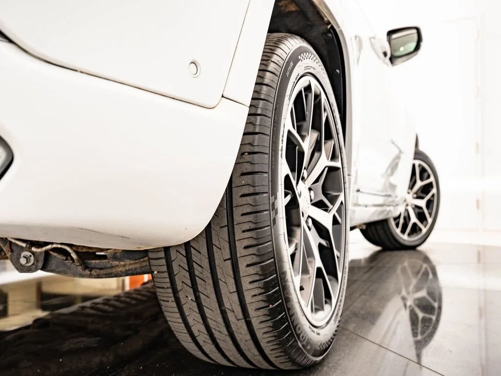 Used 2022 Bright White Clearcoat Jeep Summit Reserve 4xe image 55