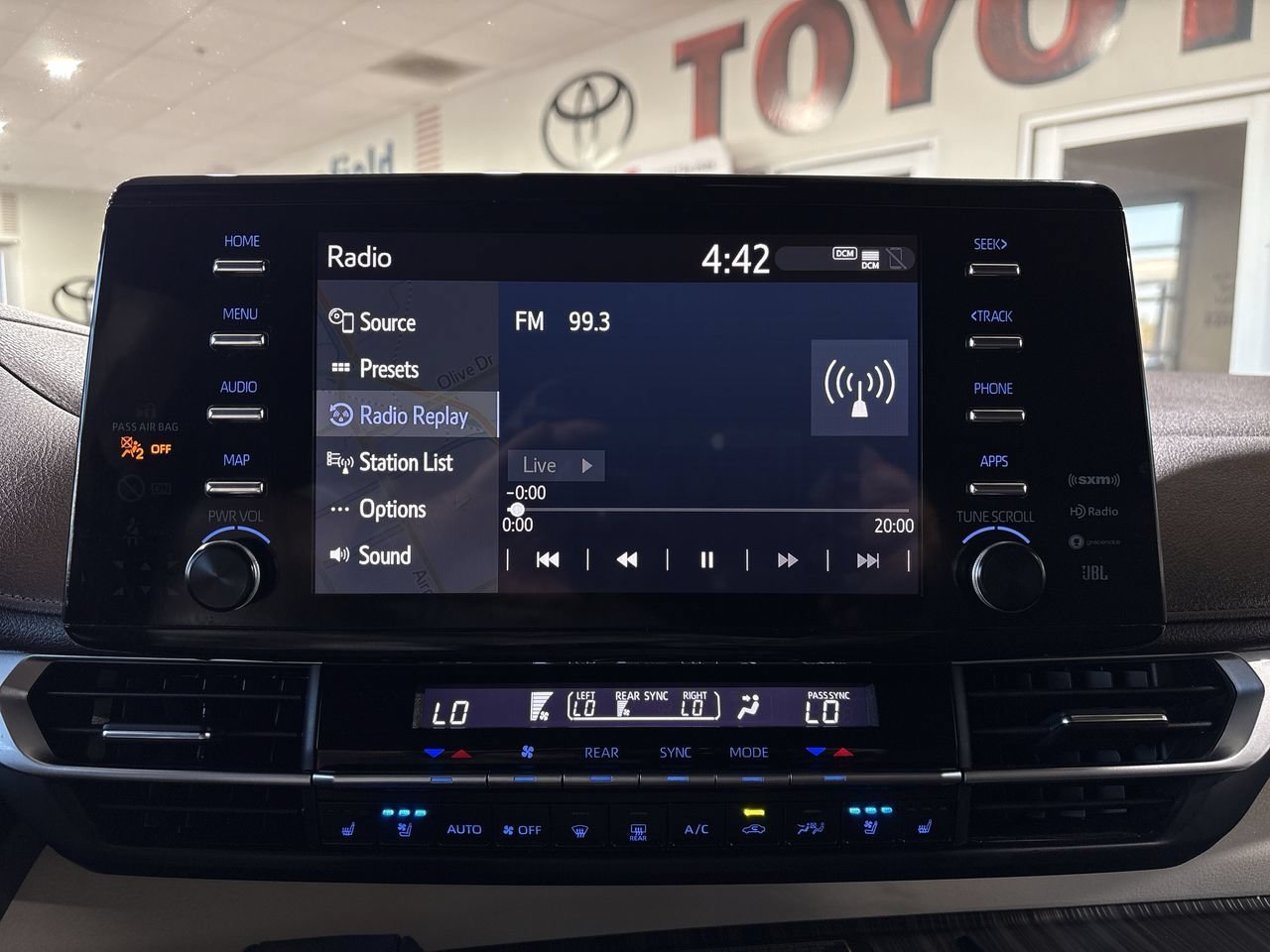 Certified Used 2023 Predawn Gray Mica Toyota Platinum image 17