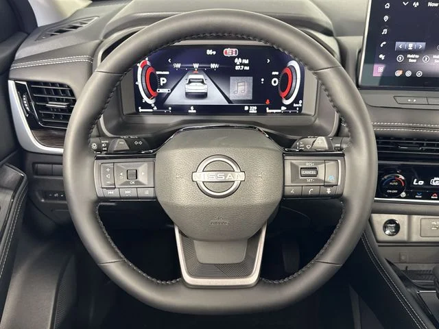 New 2026 Everest White Pearl TriCoat Nissan Platinum image 14