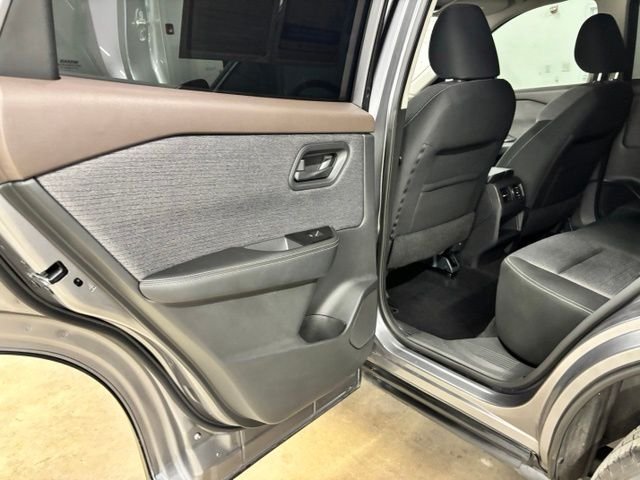 Used 2021 Gray Nissan S image 11