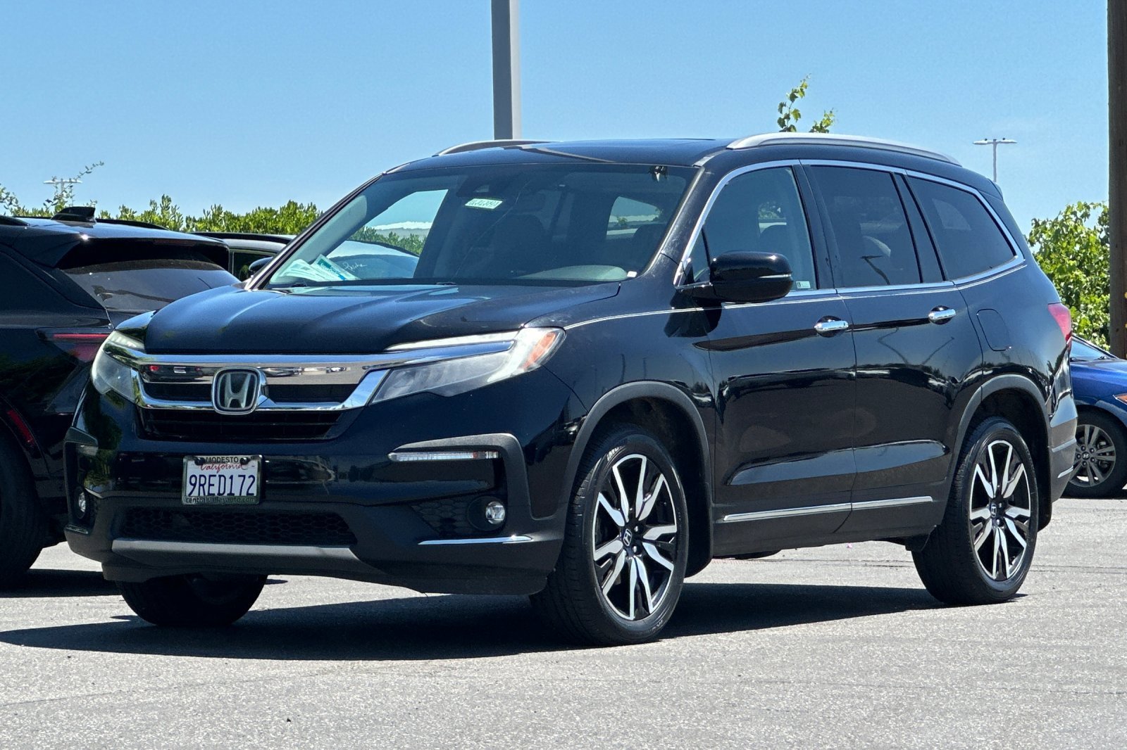 Used 2021 Black Honda Touring 8-Passenger image 8