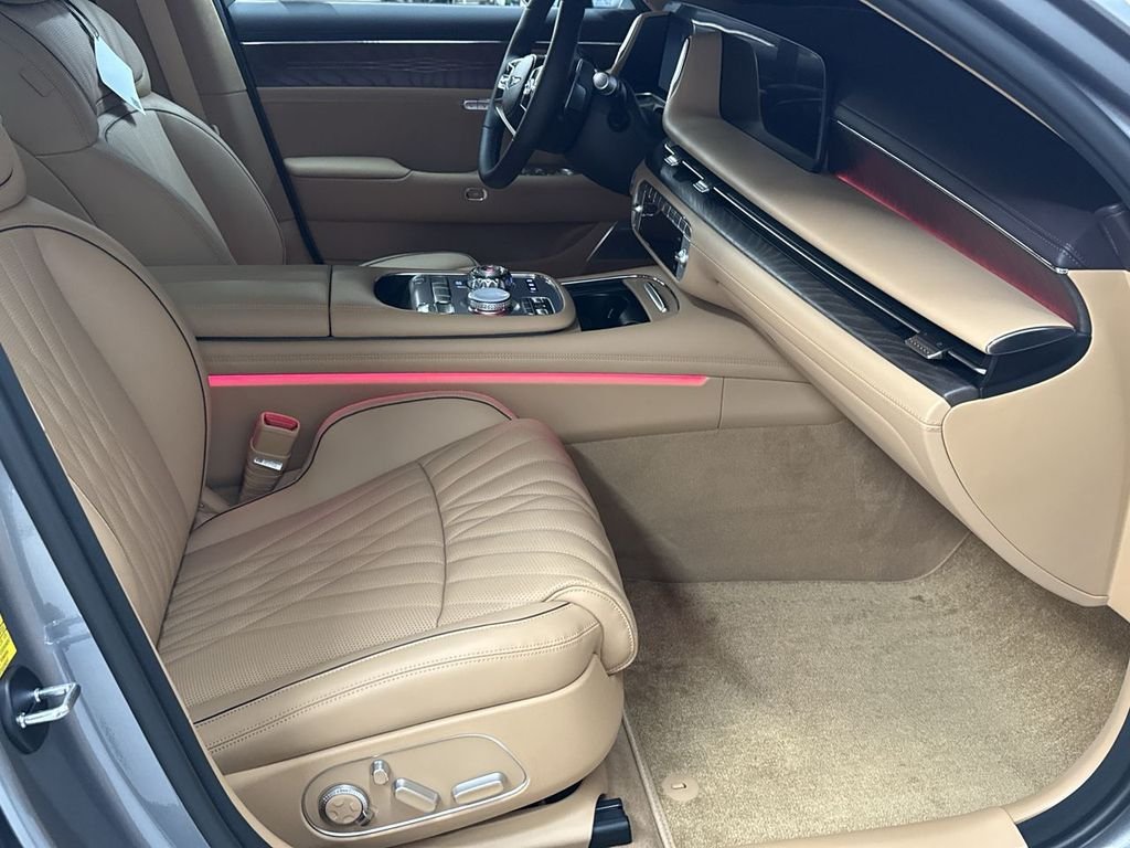New 2026 Silver Genesis 3.5T e-SC image 16
