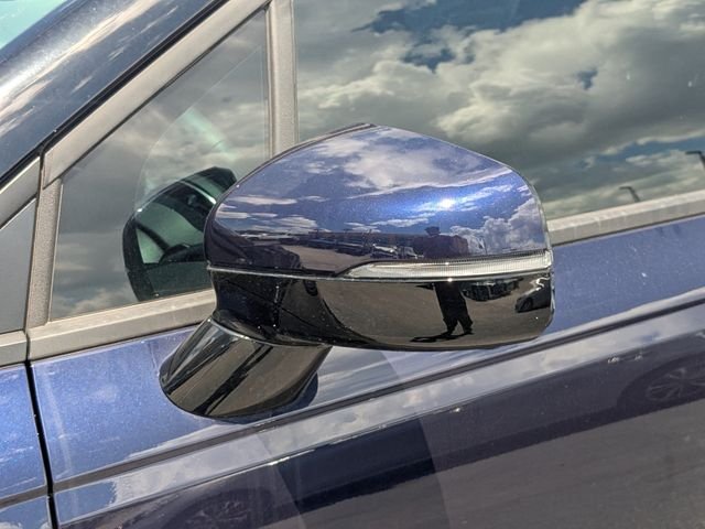 New 2026 Deep Chroma Blue Kia EX image 12