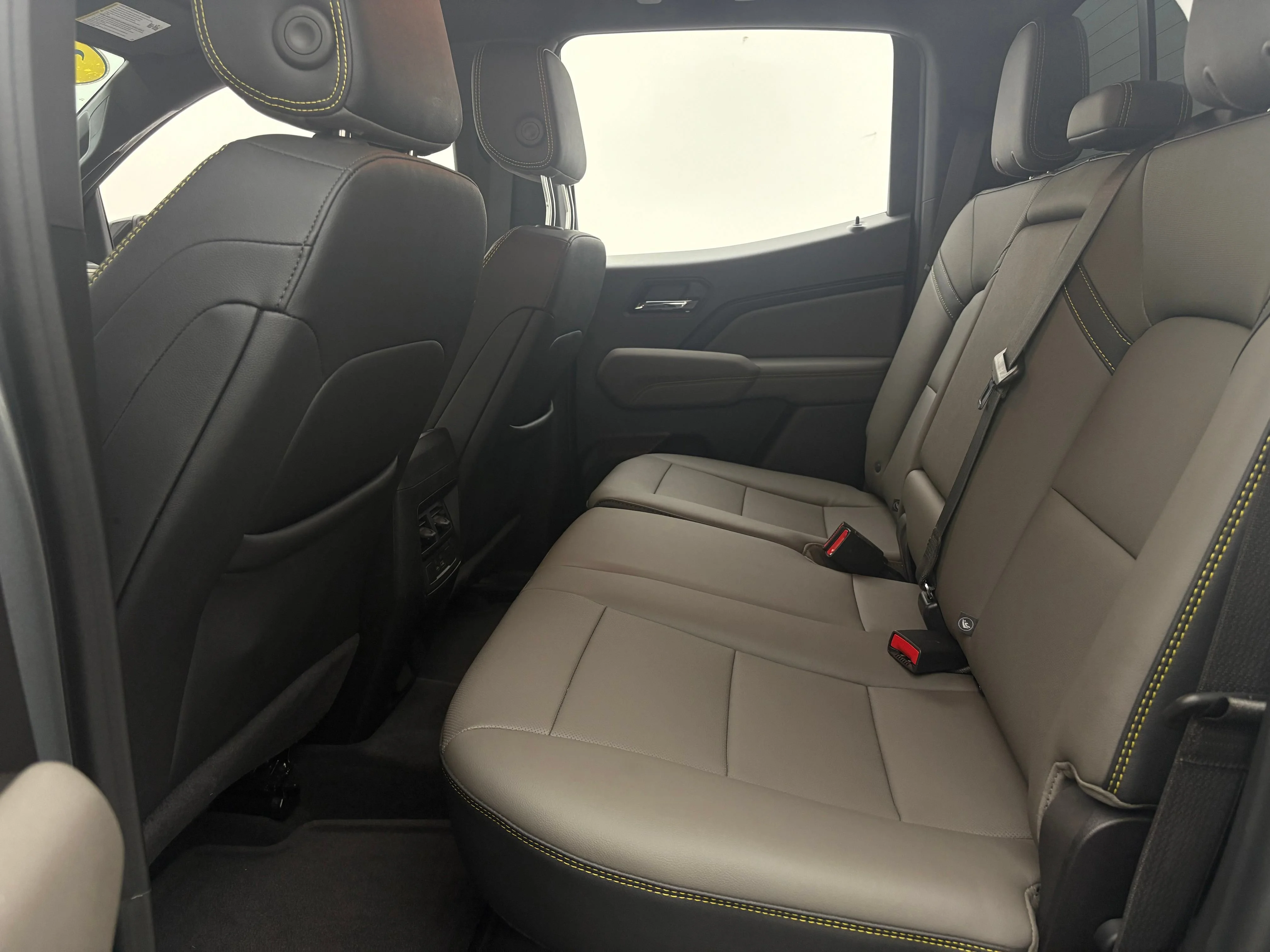 Used 2025 Sterling Gray Metallic Chevrolet ZR2 image 40