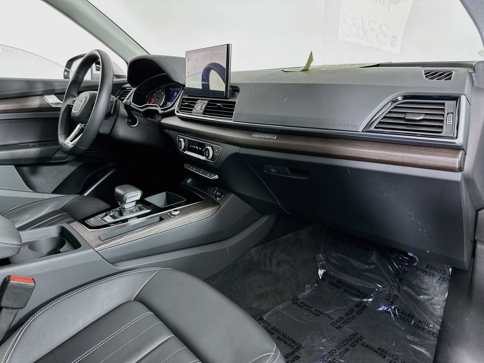 Used 2023 Silver Metallic Audi 45 S line Premium image 30