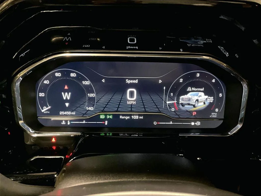Used 2023 White GMC Elevation image 25