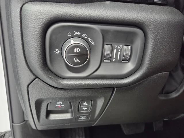 New 2026 Bright White Clear-Coat Exterior Paint RAM Rebel image 27