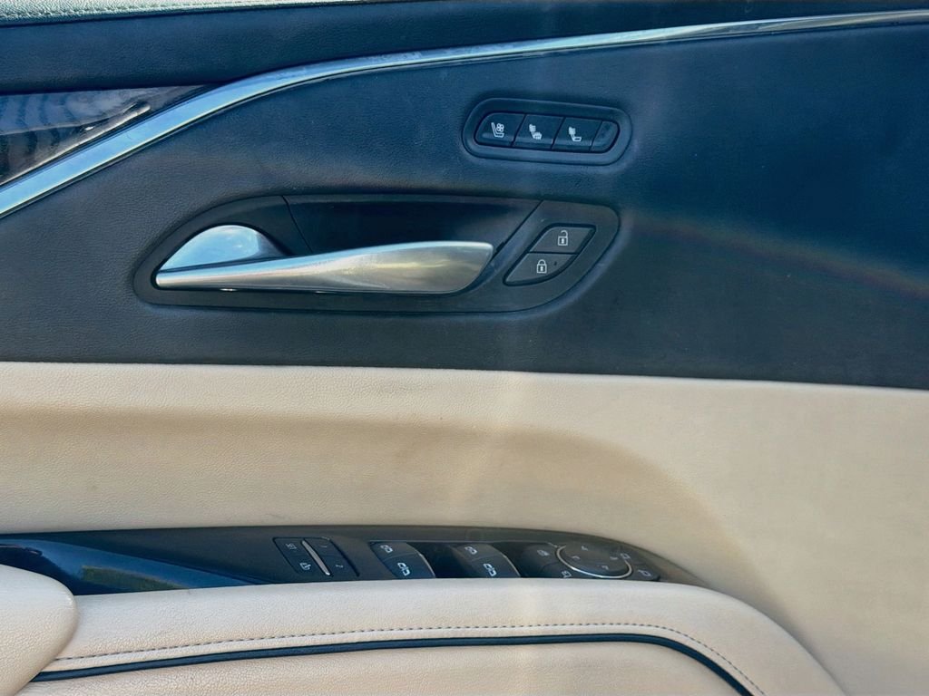 Used 2021 White Cadillac Premium image 18
