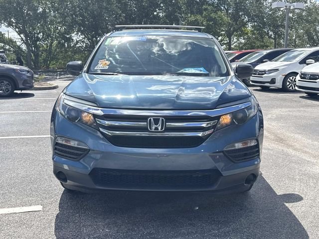 Used 2017  Honda LX image 9