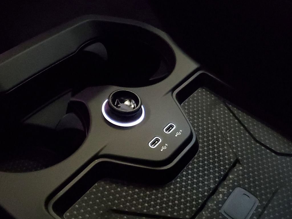 2026 BMW iX 60 - Photo 22
