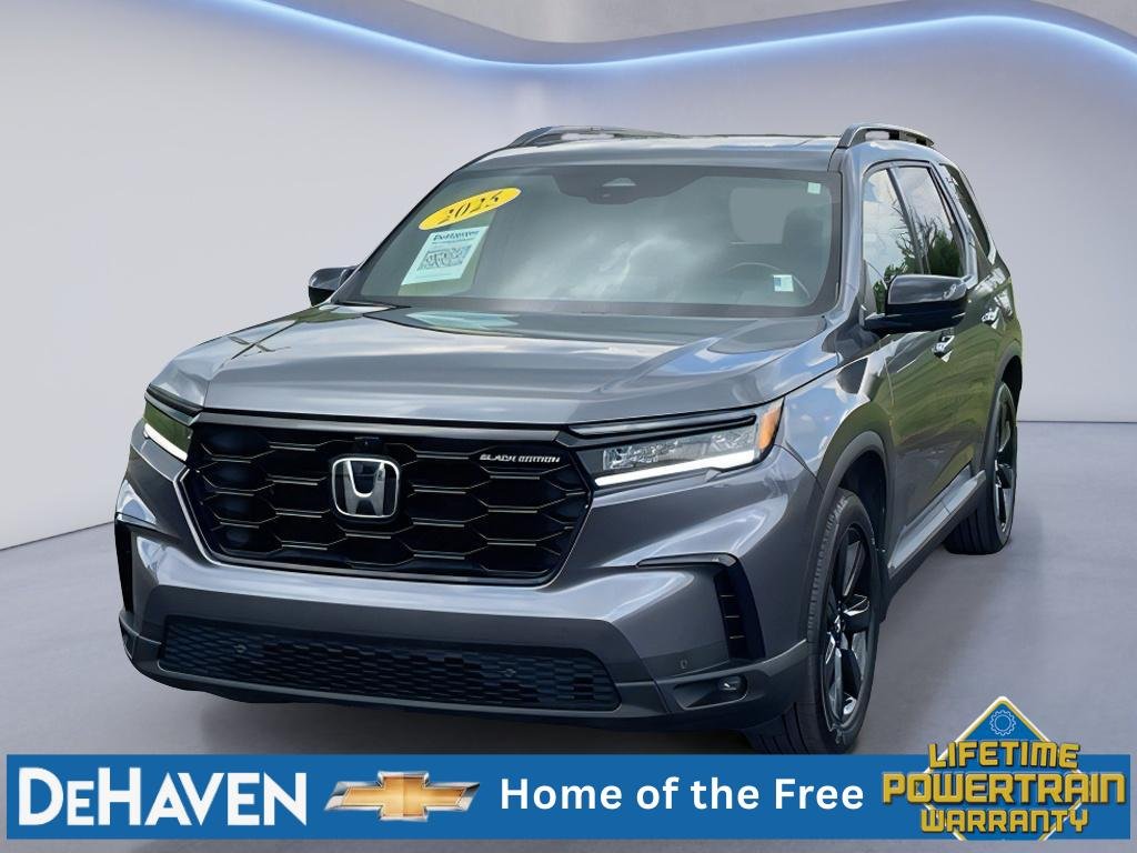 2025 Honda Pilot Black Edition AWD's photo