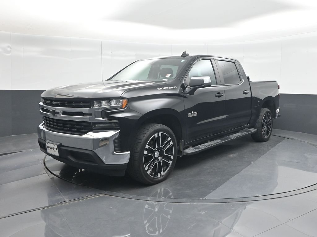 Used 2019 Black Chevrolet LT image 29