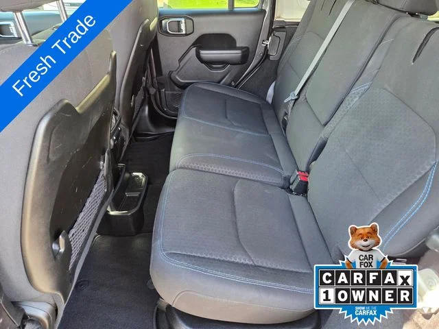 Used 2024 Gray Jeep Rubicon 4xe image 11