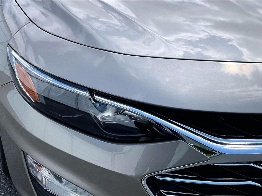 Used 2023 Mineral Gray Metallic Chevrolet LT image 30