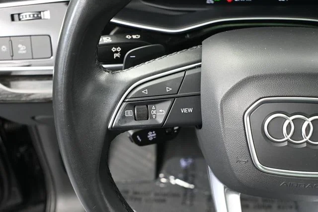 Used 2022 Black Audi 55 Premium Plus image 22