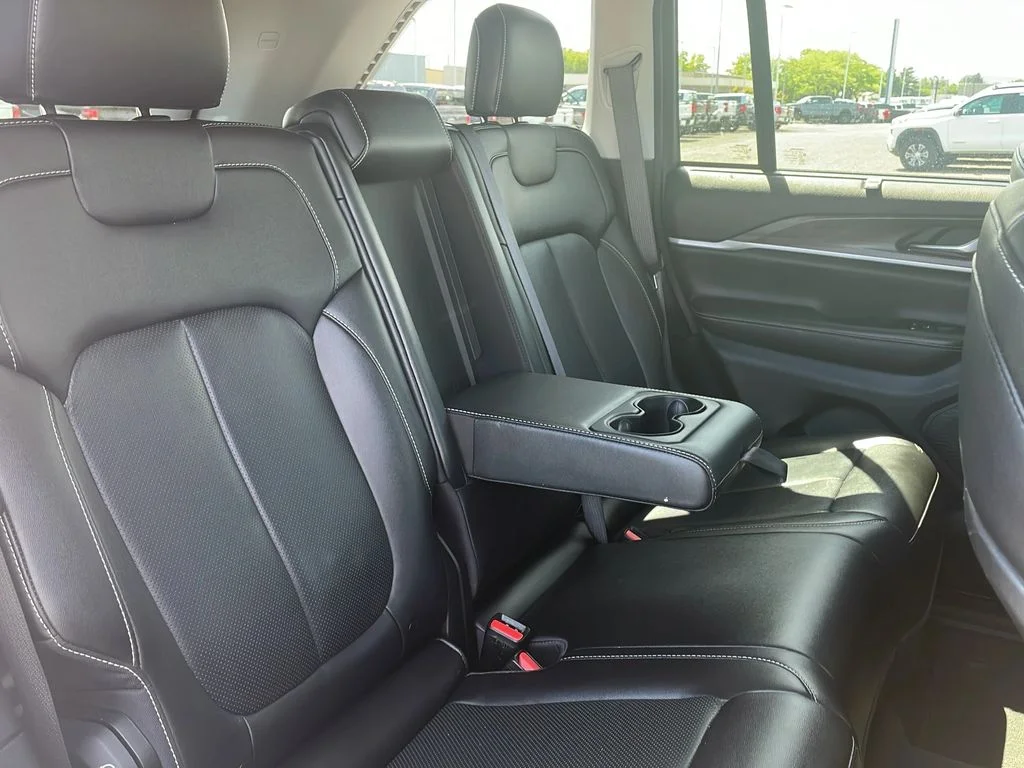 Used 2023 Bright White Jeep Limited image 25
