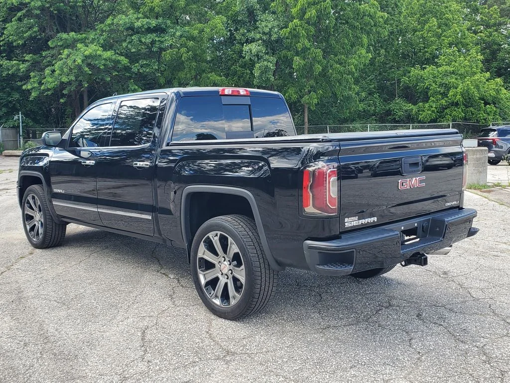 Used 2018 Black GMC Denali image 4