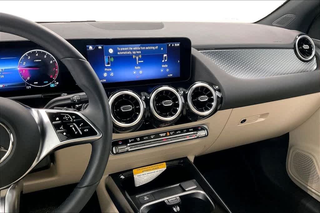Certified Used 2026 Polar White Mercedes-Benz GLA 250 image 6