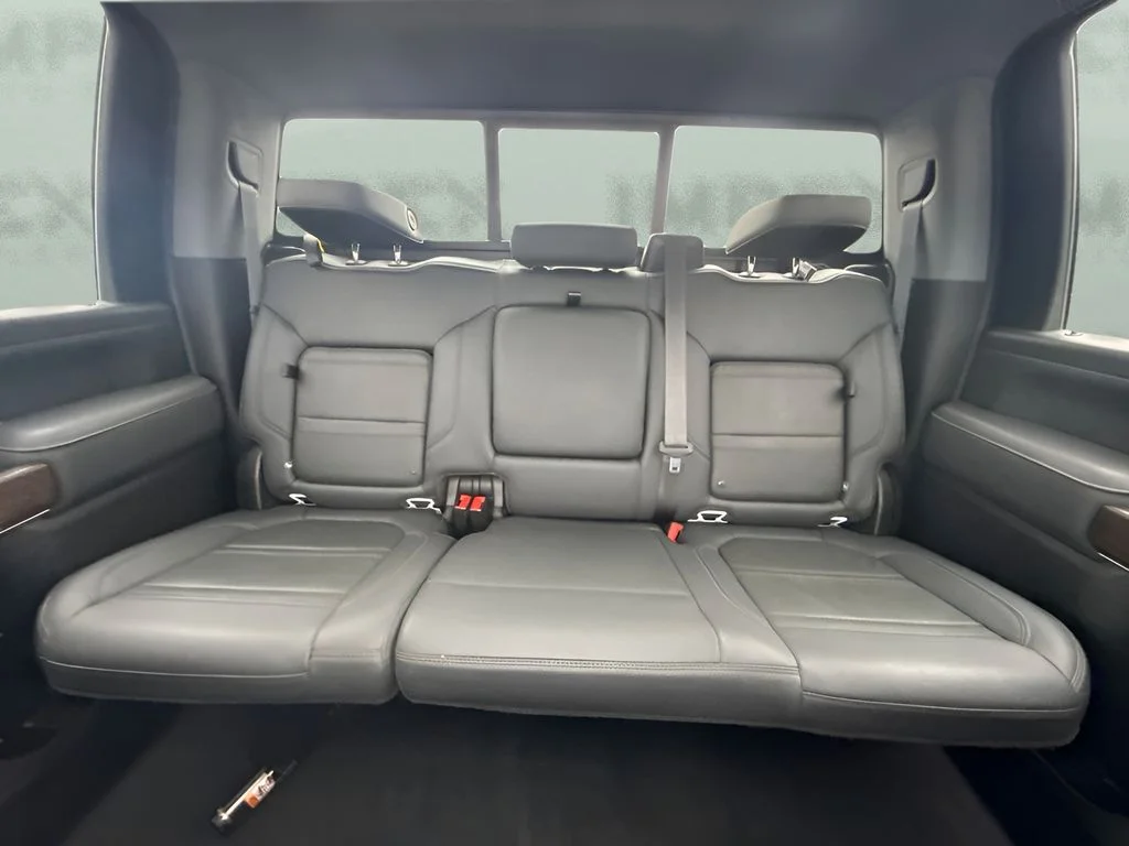 Used 2021 White GMC Denali image 8