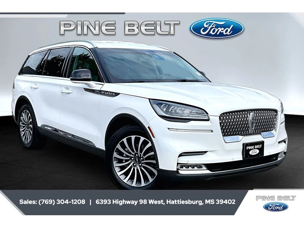 Used 2020 Pristine White Metallic Tri-Coat Lincoln Reserve image 1