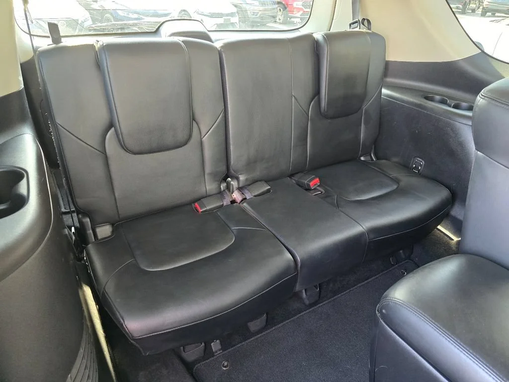 Used 2024 Silver Nissan SL image 19