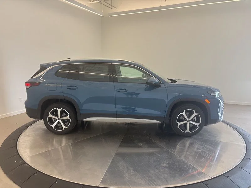 New 2026 Blue Volkswagen 2.0T SE image 2