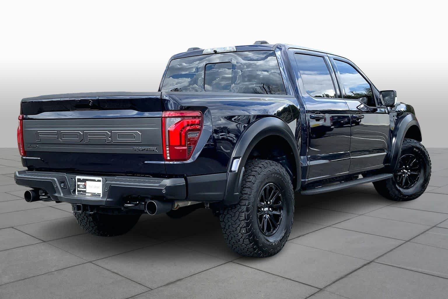 Used 2025 Antimatter Blue Metallic Ford Raptor image 22