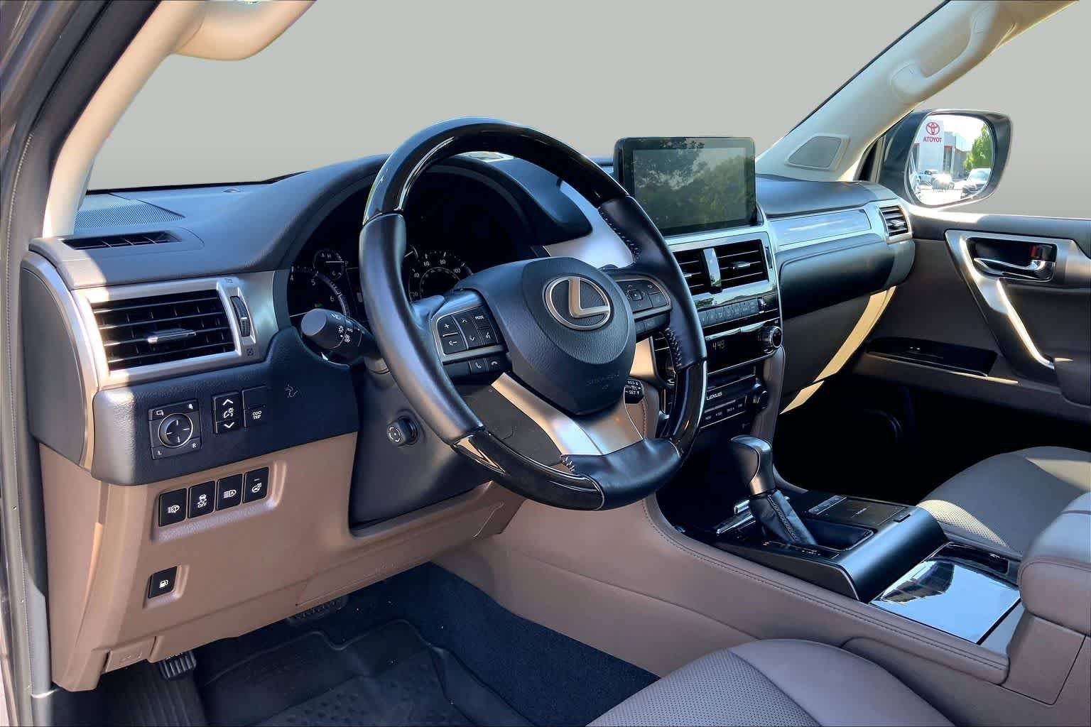 Used 2023 Nebula Gray Pearl Lexus Premium image 18