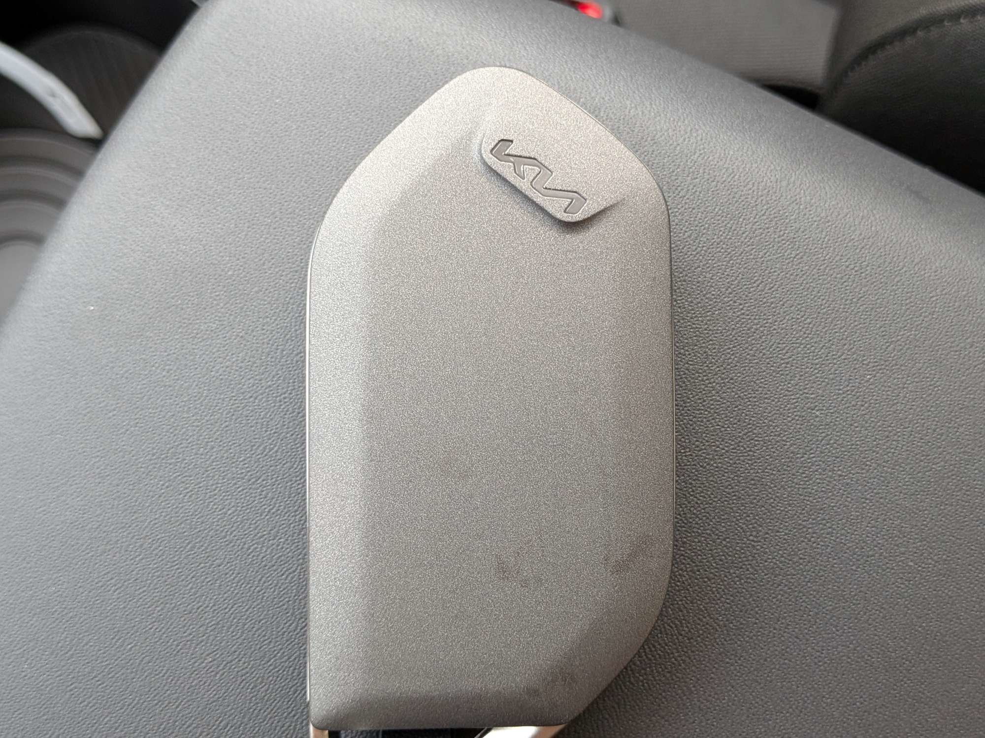 New 2026 Snow White Pearl Kia LX image 35