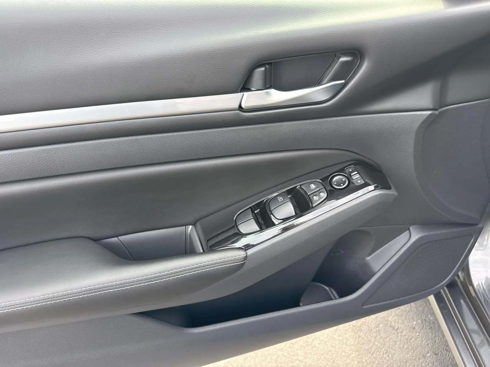 2023 Nissan Altima SV - Photo 20